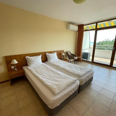 Kaya Sea View Center Slăntjev Brjag